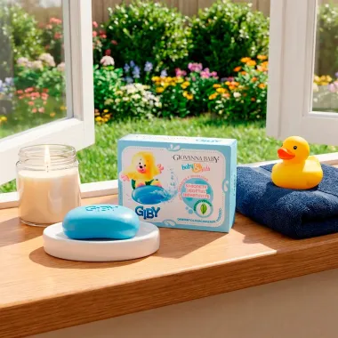 Sabonete Vegetal em Barra Giovanna Baby Hidratante Giby 90g