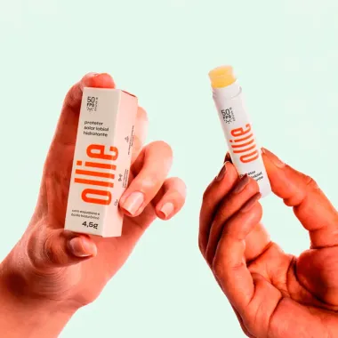 Protetor Solar Labial Hidratante Ollie FPS 50 4,5g