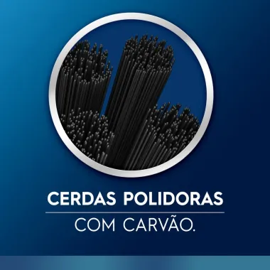 Escova de Dente Oral-B Advanced com Carv&atilde;o Pack Fam&iacute;lia com 4 Unidades
