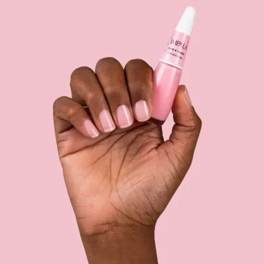 Esmalte Transparente Impala a Cor da Sua Moda Leve e Suave