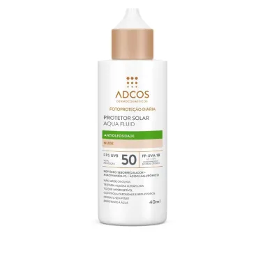 Protetor Solar Adcos Fotoproteção Diária Aqua Fluid Antioleosidade cor Nude FPS 50 com 40ml