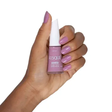 Esmalte Risqué Nova Cor Cremoso Cor Clima Tenso Entre Rosas 8ml