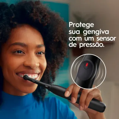 Escova Dental Elétrica Oral B io2 com Cabo Recarregável  Refil e Carregador