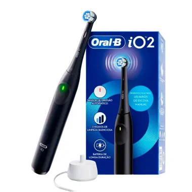 Escova Dental El&eacute;trica Oral B io2 com Cabo Recarreg&aacute;vel  Refil e Carregador