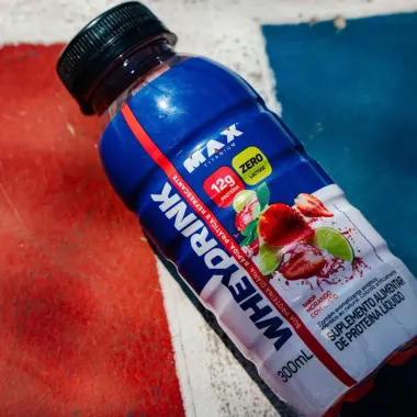 Whey Drink Max Titanium Morango Com Lim&atilde;o Zero Lactose 300ml