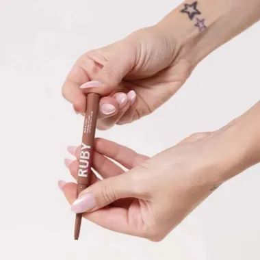 Lapiseira Labial Volume Ruby Kisses Big & Full Nude Beige