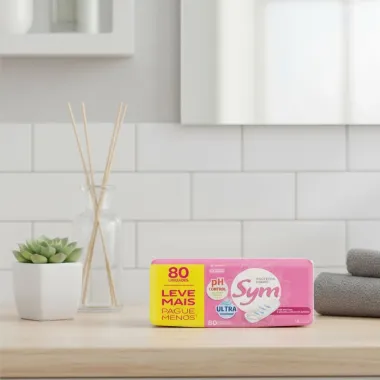 Absorvente Sym Protetor Diario com Perfume e Neutralizador de Odores 80 Unidades Leve Mais Pague Menos