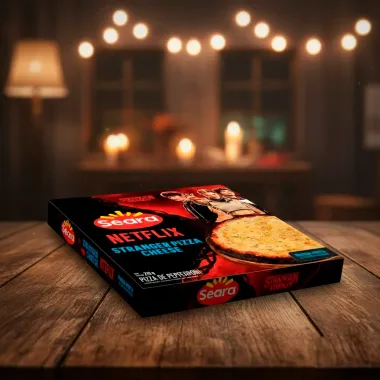 Pizza Seara Netflix Stranger Things Cheese 3 Queijos Massa Preta de Outra Dimensão 210g