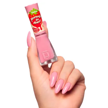 Esmalte Dailus Morango do Amor Vegano Cor Brigadeiro de Morango 8ml