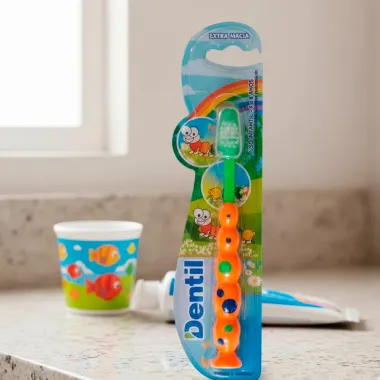 Escova Dental Dentil Extra Macia Kids 4 a 6 Anos Centopeia