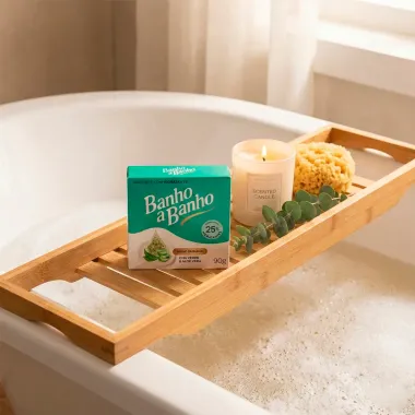 Sabonete em Barra com Hidratante Banho a Banho Blend de &Oacute;leos Ch&aacute; Verde e Aloe Vera 90g