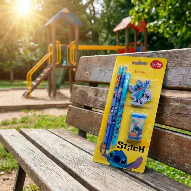 Kit Escolar Disney Stitch Molin com 1 Caneta Azul 2 L&aacute;pis Grafite 1 Borracha e 1 Apontador Cores Sortidas