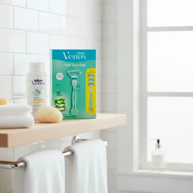 Aparelho de Depilar Gillette Venus Pele Sens&iacute;vel com Aloe Vera 1 Cabo e 3 Cargas Refis