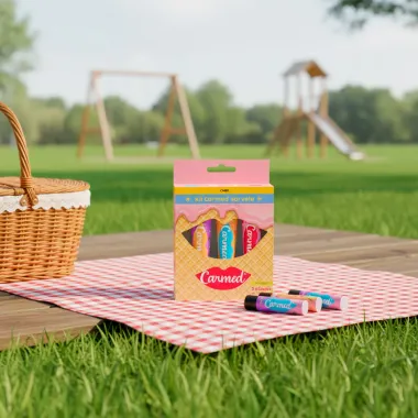 Kit Carmed Sorvete Hidratante Labial Sabores Uva Tangerina e Morango Incolor 3 Unidades de 10g cada