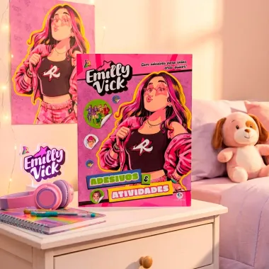 Livro Emilly Vick Adesivos e Atividades Ciranda Cultural