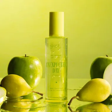 Spray Perfumado Skelt Unexpected Day Fine Fragrance P&ecirc;ra Chantilly Flor de Laranjeira 100ml