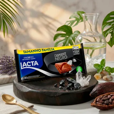 Chocolate Lacta Diamante Negro Tamanho Fam&iacute;lia 145g