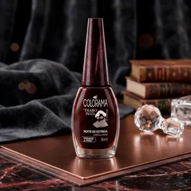 Esmalte Colorama O Diabo Veste Prada Cor Noite de Estreia Cintilante 8ml