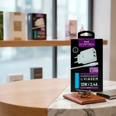 Carregador de Viagem Maketech com 2 Portas USB 12W 2.4A e Cabo Tipo C CM 109C