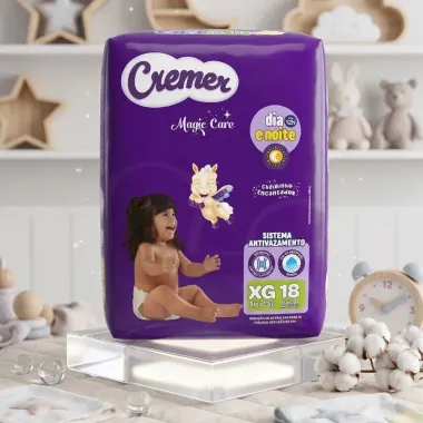 Fralda Cremer Magic Care Dia e Noite Tamanho M com 68 Unidades Descart&aacute;veis