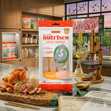 Snack Cremoso Nutrisco Bem Me Pet para Gatos Super Premium Sabor Frango 4 Unidades de 14g cada
