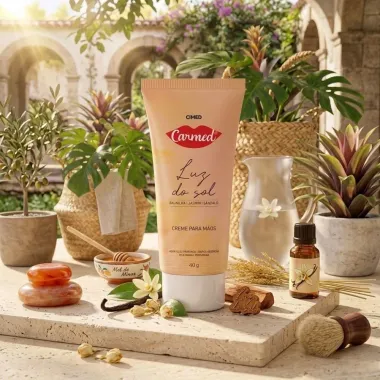 Creme Hidratante para M&atilde;os Carmed Luz do Sol Baunilha, Jasmim e S&acirc;ndalo 40g