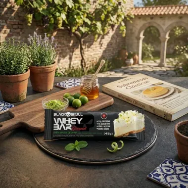 Barra de Prote&iacute;na Whey Bar Gourmet Black Skull Sabor Torta Mousse de Lim&atilde;o 12g de Prote&iacute;na 40g