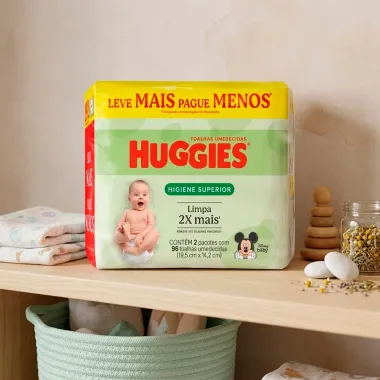Len&ccedil;o Umedecido Huggies Higiene Superior 2 Pacotes com 96 Unidades cada Leve Mais Por Menos