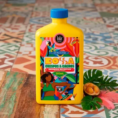 Shampoo Nutritivo Lola From Rio Bossa Crespos e Cachos com &Oacute;leo de Pequi 500ml