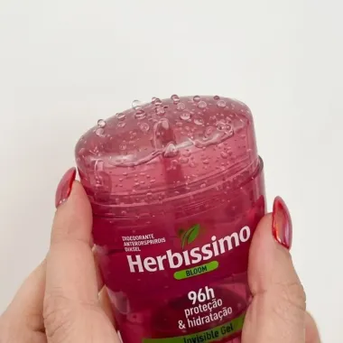 Desodorante Herb&iacute;ssimo Bloom Invisible Gel Antiperspirante 96h Prote&ccedil;&atilde;o e Hidrata&ccedil;&atilde;o Stick 45g