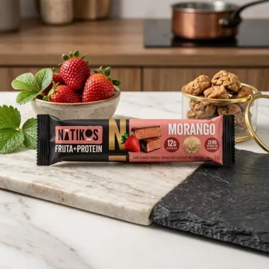 Barra de Fruta e Protein Natikos Sabor Morango Zero Adi&ccedil;&atilde;o de A&ccedil;ucares 50g