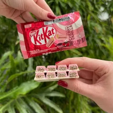 Chocolate Nestl&eacute; Kit Kat Cherry Vanilla 41,5g