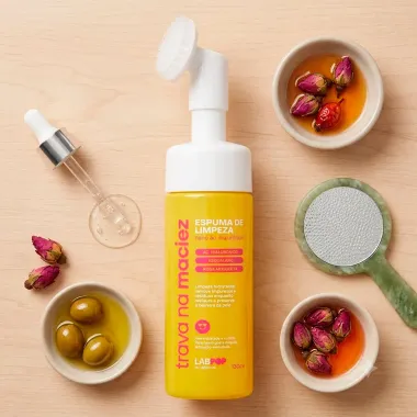 Espuma de Limpeza LabPop by Labotrat Trava na Maciez 130ml