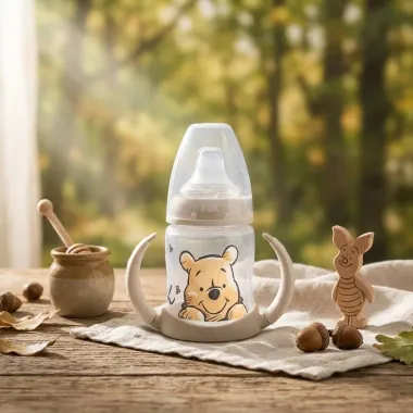 Copo de Treinamento Nuk First Choice Learner Bottle Controle de Temperatura de 6 a 18 Meses Pooh 150ml