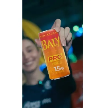 Energ&eacute;tico Baly Brasil Energy Drink PRO Morango e P&ecirc;ssego com 15g de Prote&iacute;na de Col&aacute;geno Sem A&ccedil;&uacute;car 250ml