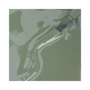 Esmalte Verde Militar Cremoso Risqué Guerreira do Arco-íris com 8ml