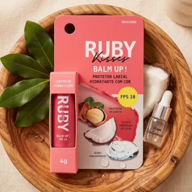 Protetor Labial Hidratante com Cor Ruby Kisses Balm Up! FPS 10 Cheer Up 4g