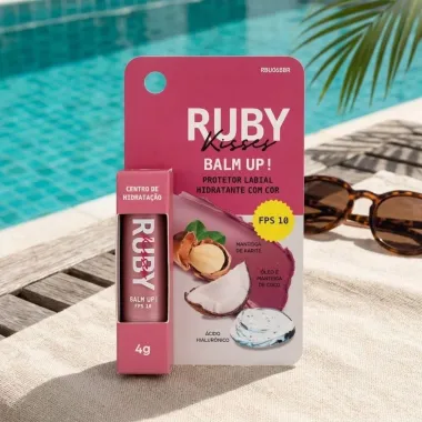 Protetor Labial Hidratante com Cor Ruby Kisses Balm Up! FPS 10 Dress Up 4g