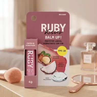 Protetor Labial Hidratante com Cor Ruby Kisses Balm Up! FPS 10 Get Up 4g