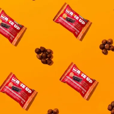 Wake Up Protein Cup Luckau 5,2g de Prote&iacute;na Chocolate ao Leite com Recheio de Avel&atilde; Zero 20g
