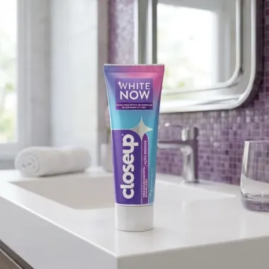 Creme Dental Close Up White Now A&ccedil;&atilde;o Imediata 70g
