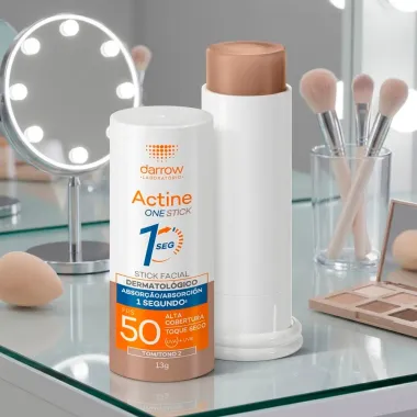 Prote&ccedil;&atilde;o Solar Facial Actine One Stick Multifuncional FPS 50 Toque Seco Cor Tom 2 13g