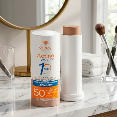Prote&ccedil;&atilde;o Solar Facial Actine One Stick Multifuncional FPS 50 Toque Seco Cor Tom 2 13g