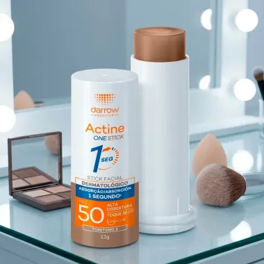 Prote&ccedil;&atilde;o Solar Facial Actine One Stick Multifuncional FPS 50 Toque Seco Cor Tom 3 13g
