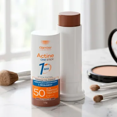 Prote&ccedil;&atilde;o Solar Facial Actine One Stick Multifuncional FPS 50 Toque Seco Cor Tom 5 13g