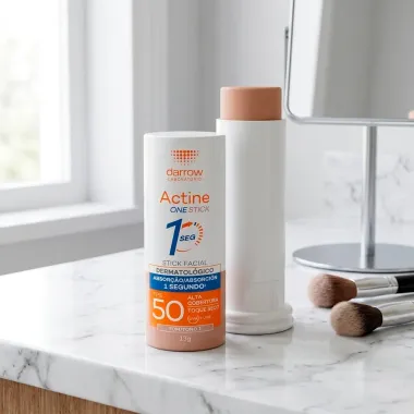 Prote&ccedil;&atilde;o Solar Facial Actine One Stick Multifuncional FPS 50 Toque Seco Cor Tom 1 13g