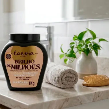 M&aacute;scara de Hidrata&ccedil;&atilde;o Laevia Expert Brilho de Milh&otilde;es Nutri&ccedil;&atilde;o Hidrata&ccedil;&atilde;o e Redu&ccedil;&atilde;o de Frizz 1kg