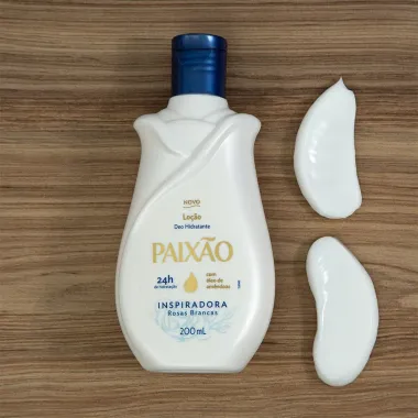 Hidratante Paixão Inspiradora com Óleo de Amêndoas ação desodorante 200ml