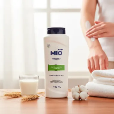 Lo&ccedil;&atilde;o Hidratante Mi&oacute; Prote&iacute;nas do Leite e Col&aacute;geno 400ml