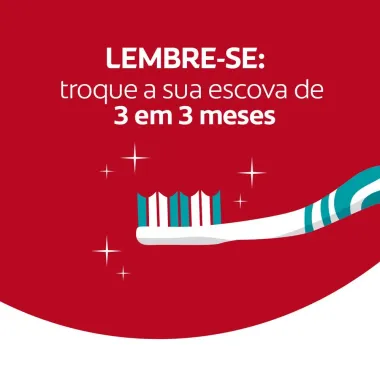 Escova de Dente Colgate Extra Clean 3 Unidades